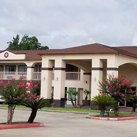 Homebridge Inn And Suites Beaumont Exterior foto